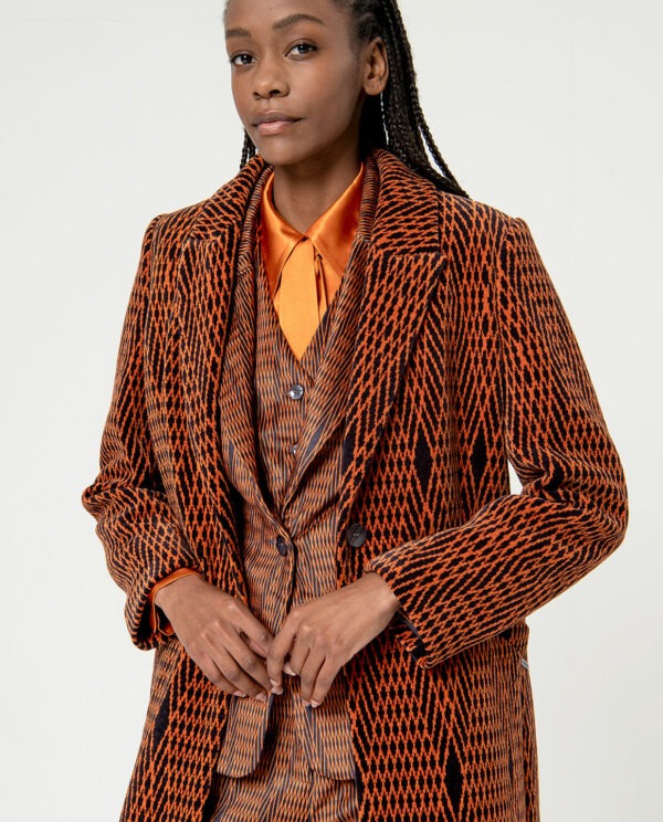 Manteau jacquard de satin Surkana